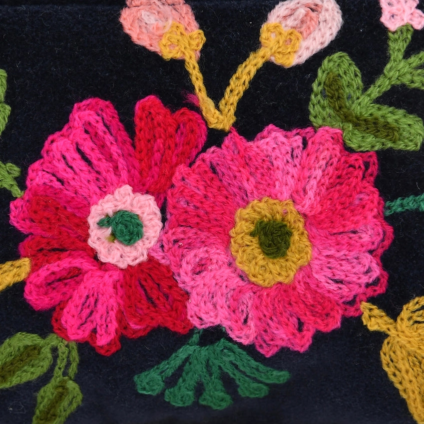 Floral Embroidered Jewelry Pouch