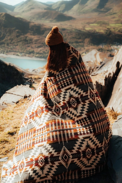 Secoya Blanket- Campfire Ash