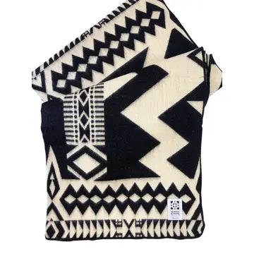 Awa Blanket-Natural/Black